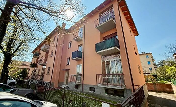 Appartamento in vendita in Via Bucci a Imola Zona Marconi, Imola