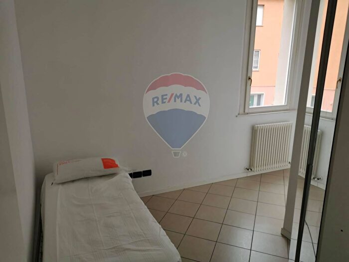 Appartamento trilocale in affitto in Bologna