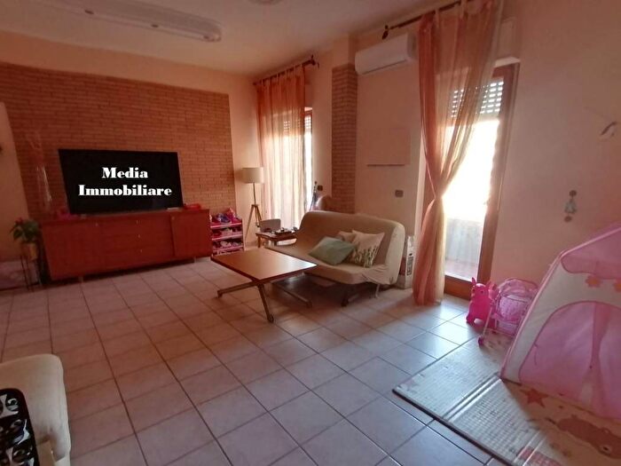 Appartamento trilocale in affitto in Viale Tica, Tica Zecchino, Siracusa