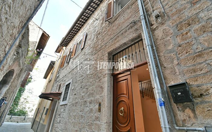 Appartamento trilocale in vendita in Rua di Agismondo, Ascoli Piceno