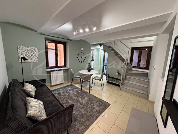 Appartamento bilocale in affitto in Via del Varrone, Centro Storico, Asti