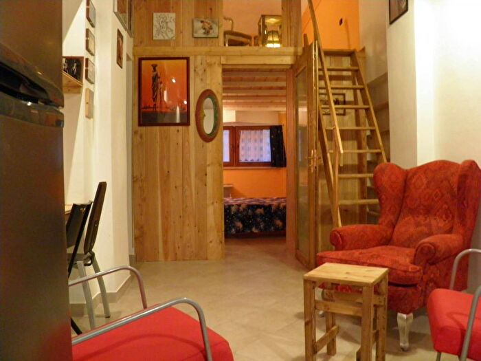 Appartamento trilocale in affitto in Via Bologna, Aurora, Torino