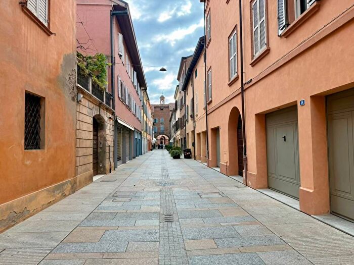 Appartamento bilocale in affitto in Via Paolo Guaitoli, Centro Storico, Carpi