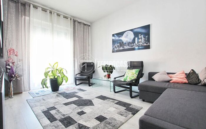 Appartamento trilocale in vendita in Via Colle Verde, Ancona