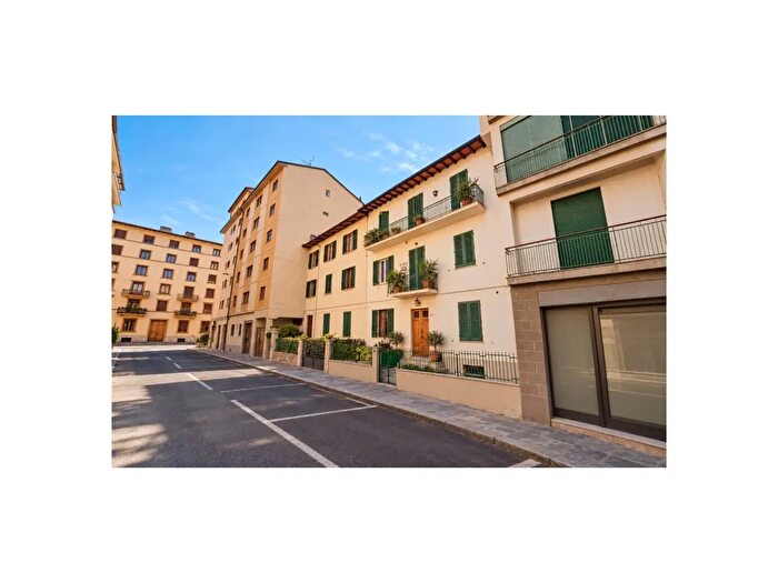 Appartamento trilocale in vendita in Firenze