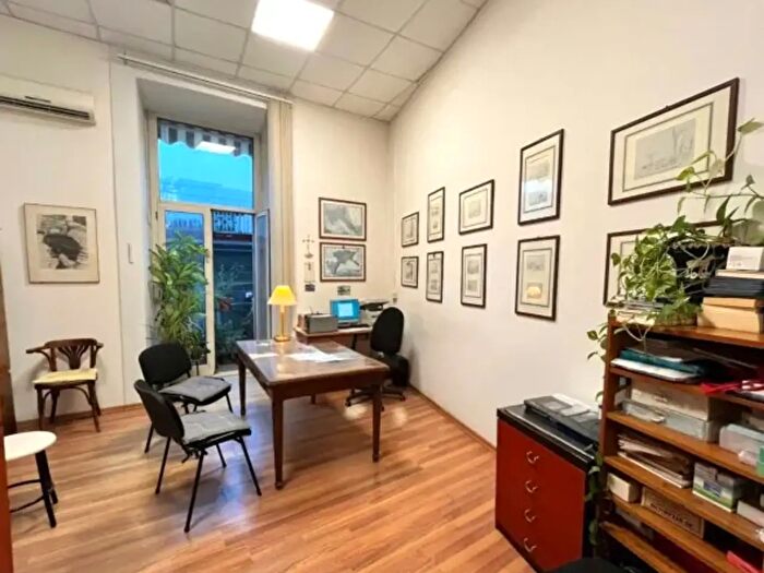 Appartamento quadrilocale in vendita in Via Speranzella, Napoli