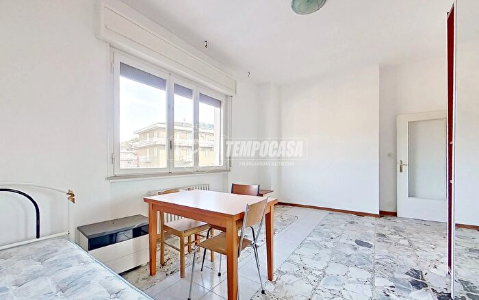 Appartamento trilocale in vendita in Via Milano, Salsomaggiore Terme