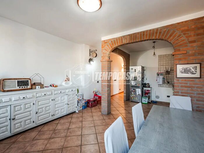Casa quadrilocale in vendita in Via Statale E, Castelvetro Di Modena