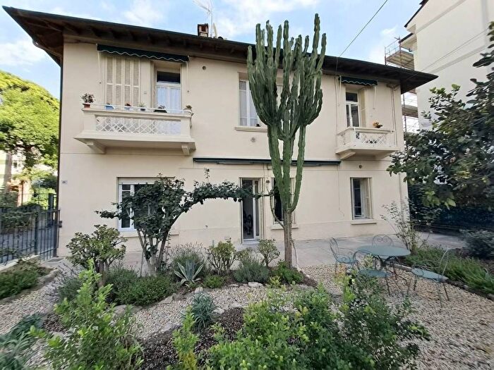 Appartamento quadrilocale in affitto in Corso Felice Cavallotti, Porto Vecchio, Sanremo