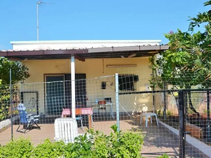 Casa trilocale in vendita in Contrada Fieno San Magno, Putignano