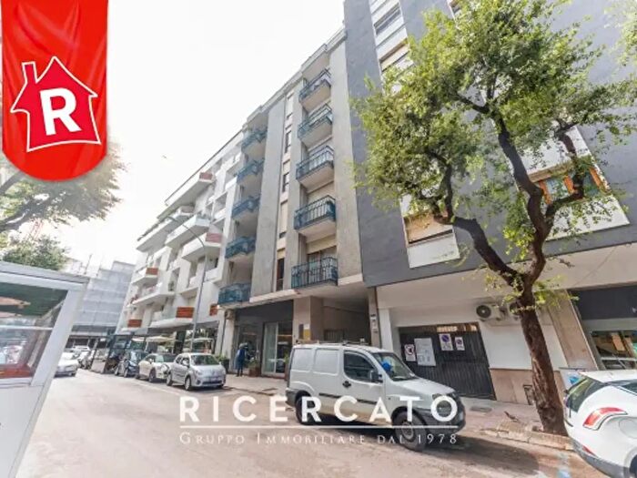 Appartamento trilocale in vendita in Via Braccio Martello, Lecce