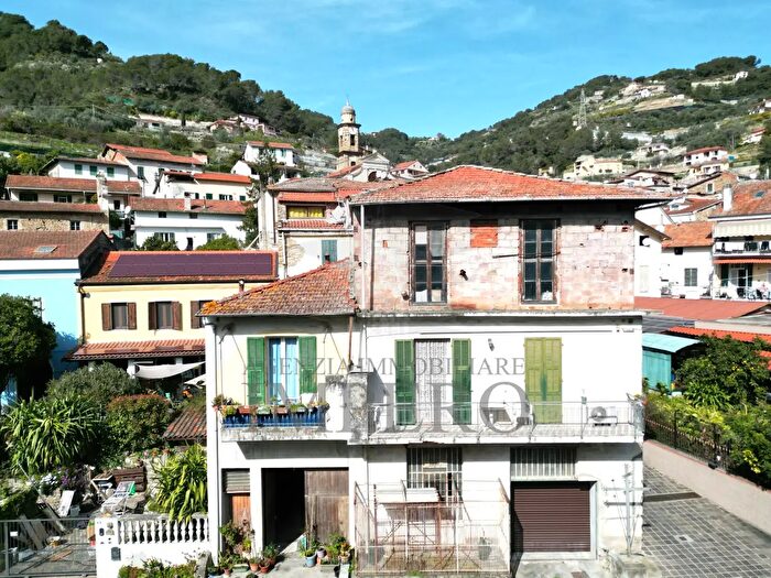 Appartamento trilocale in vendita in Via IV Novembre, Soldano