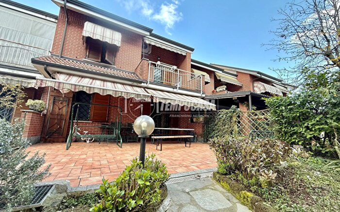 Casa con 5 locali in vendita in Via Cellini, Nichelino