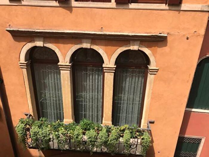 Appartamento bilocale in affitto in Via Rudena, Santo, Padova