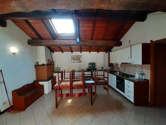 Appartamento trilocale in vendita in Via Brigata Lupi di Toscana, SantOmobono Terme