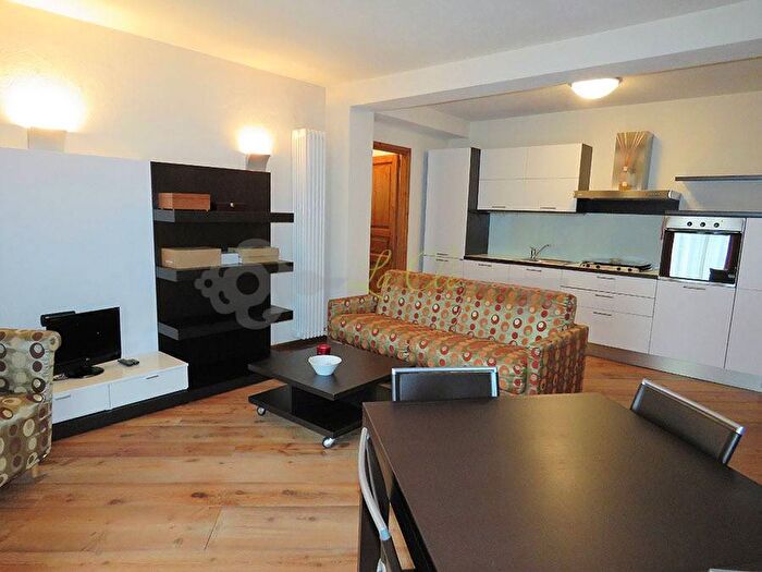 Appartamento bilocale in affitto in Via Roma, Centro, Courmayeur