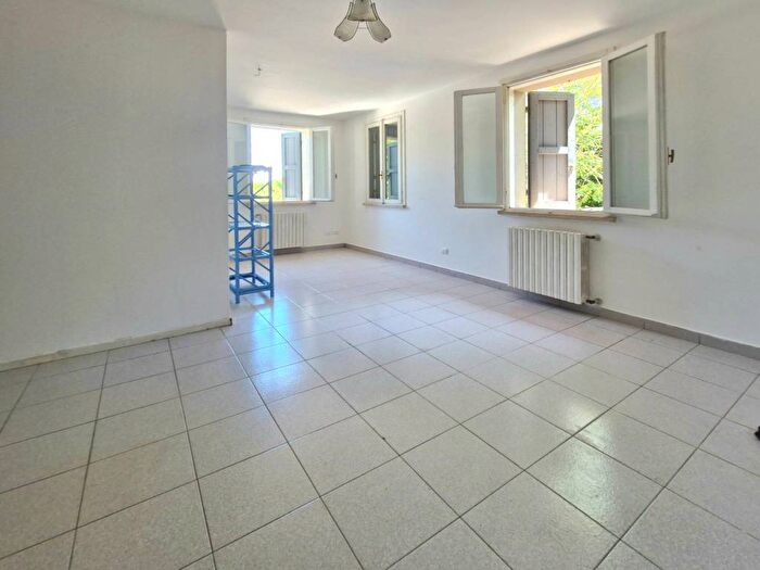 Appartamento bilocale in affitto in Via Camillo Benso di Cavour, Villa Motta, Cavezzo