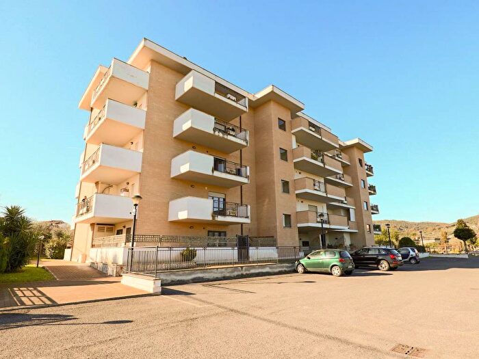 Appartamento monolocale in affitto in Via del Tevere, Fiano Romano