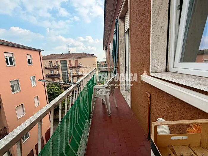 Appartamento quadrilocale in vendita in Via Angiolina Ferrari, Brescia