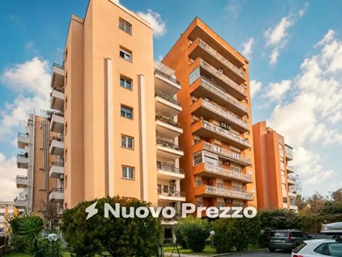Appartamento quadrilocale in vendita in Piazza Gerolamo Gaslini, Roma
