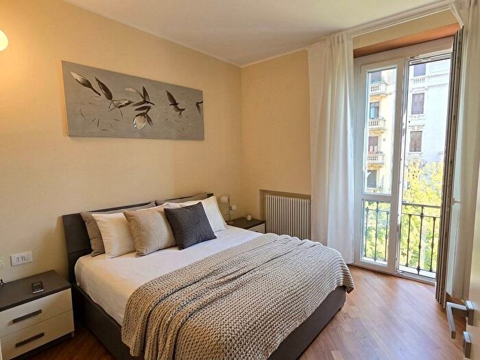 Appartamento bilocale in affitto in Via Raffaello Sanzio, De Angeli, Milano