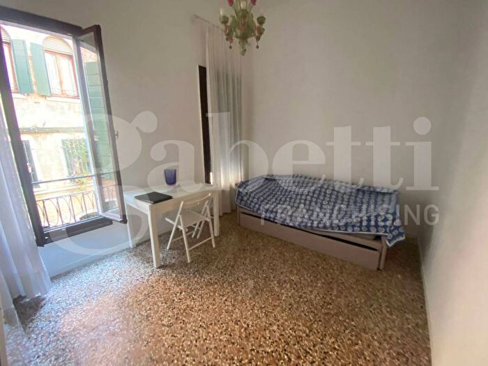 Appartamento trilocale in affitto in Castello, Santi Giovanni e Paolo Santa Maria Formosa, Venezia