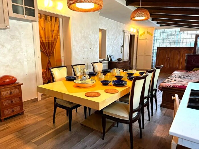 Appartamento con 5 locali in vendita in Vieste