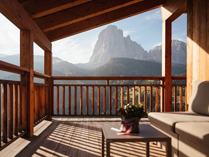 Casa con 6 locali in affitto in Strada Col da Messa, Santa Cristina Valgardena