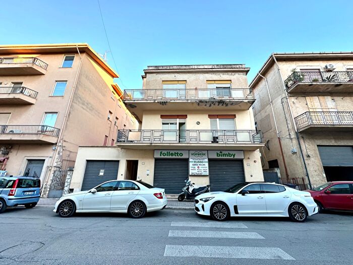 Appartamento con 5 locali in vendita in Partinico Viale Regione, Partinico