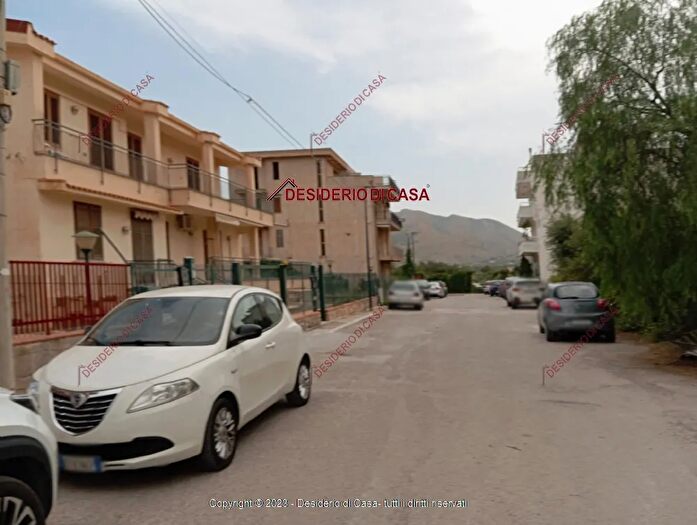 Appartamento quadrilocale in vendita in Via U La Malfa Casteldaccia Pa Italia, Casteldaccia