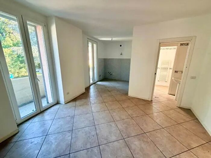 Appartamento bilocale in vendita in Via Roma, Gragnano Trebbiense