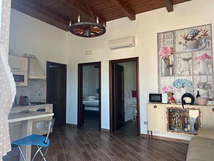 Appartamento trilocale in affitto in Contrada Santa Lucia, Altavilla Silentina