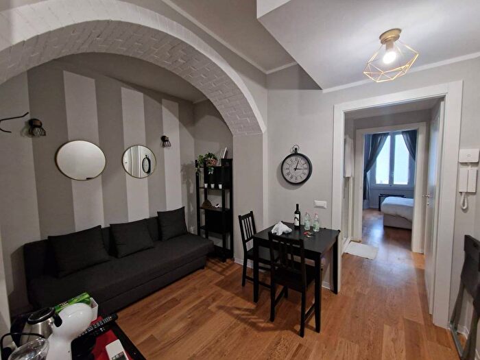 Appartamento bilocale in affitto in Piazza San Luigi, Lodi Brenta, Milano