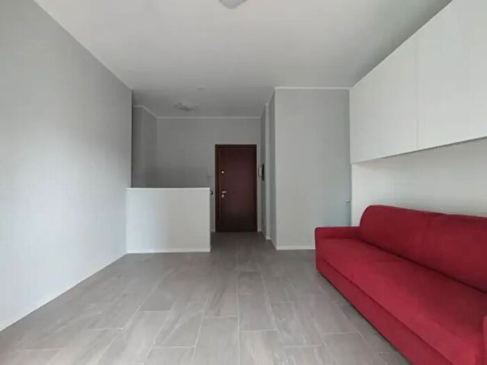 Appartamento monolocale in affitto in Via Palmanova, Milano