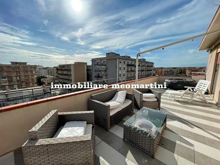 Appartamento trilocale in vendita in Via Cassaro Siracusa Sr, Siracusa