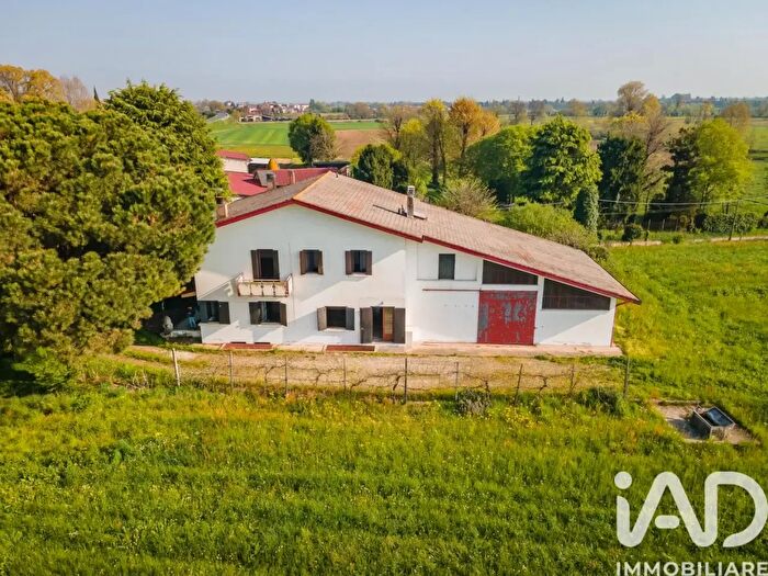 Casa con 9 locali in vendita in Strada dellOspedaletto, Vicenza