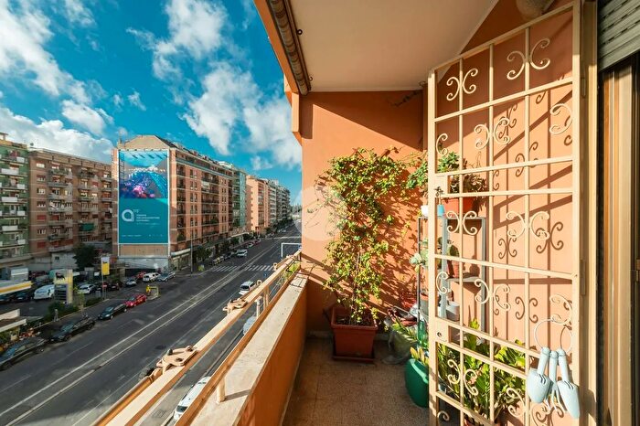 Appartamento quadrilocale in vendita in Via Tiburtina, Roma