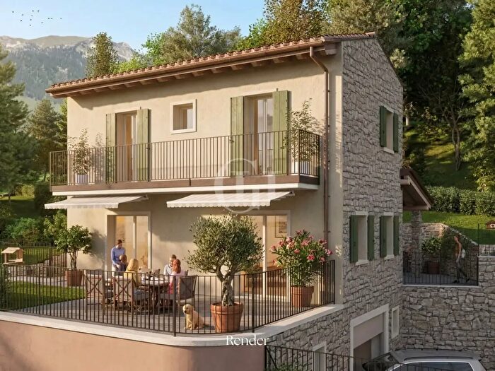 Casa quadrilocale in vendita in Monticelli Brusati