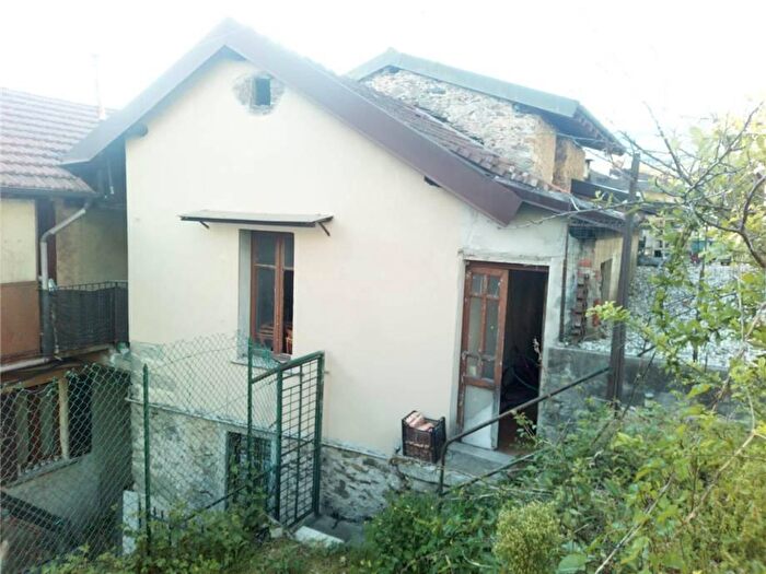 Casa quadrilocale in vendita in Via San Gaudenzio, Verbania