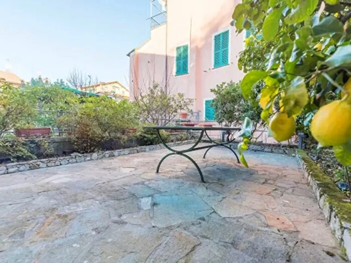 Appartamento quadrilocale in vendita in Levanto