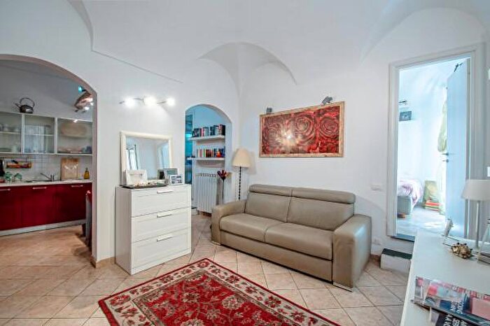 Appartamento bilocale in vendita in Via di Mezzo, Bordighera