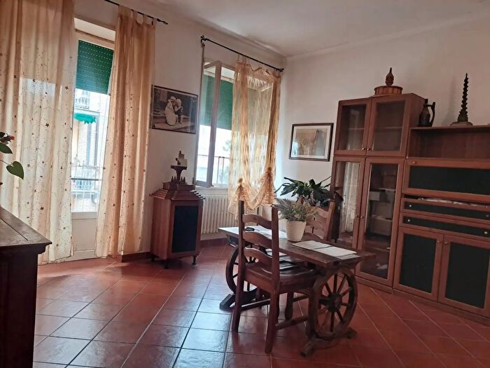 Appartamento quadrilocale in vendita in Via Gian Lorenzo Bernini, Viterbo