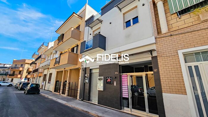 Appartamento trilocale in vendita in Via Monteverdi, Andria