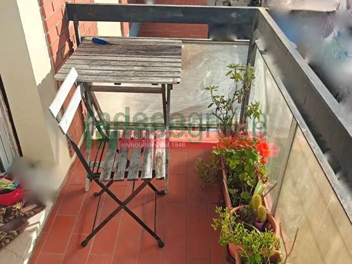 Appartamento quadrilocale in vendita in Via Carlo Meyer a, Livorno