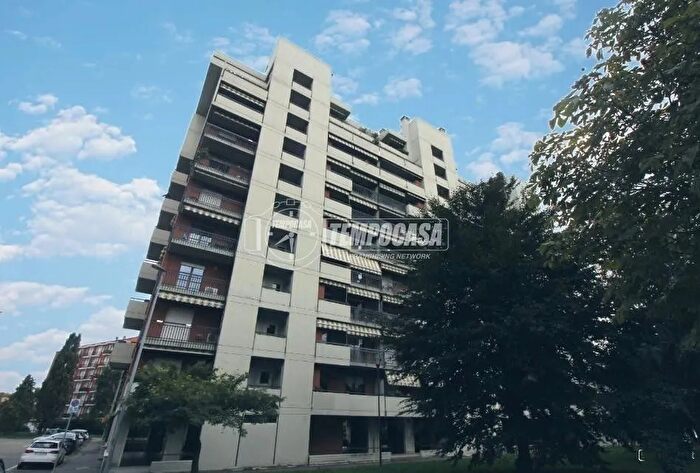 Appartamento quadrilocale in vendita in Via Tintoretto, Torino