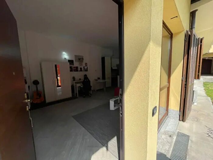 Appartamento monolocale in vendita in Via Alberto da Giussano, Villa Cortese