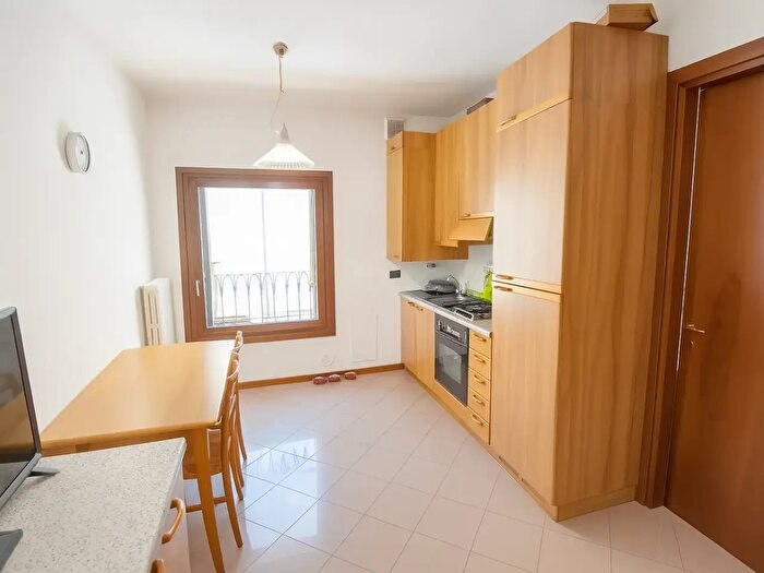 Appartamento in affitto in Via Trieste, Arzignano