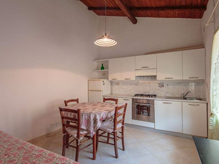 Appartamento bilocale in affitto in Via Pietro Moriconi, Marina di Pisa, Pisa