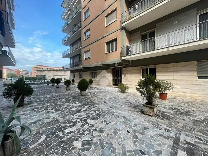Appartamento quadrilocale in vendita in Via Tommaso Bucciano, Benevento
