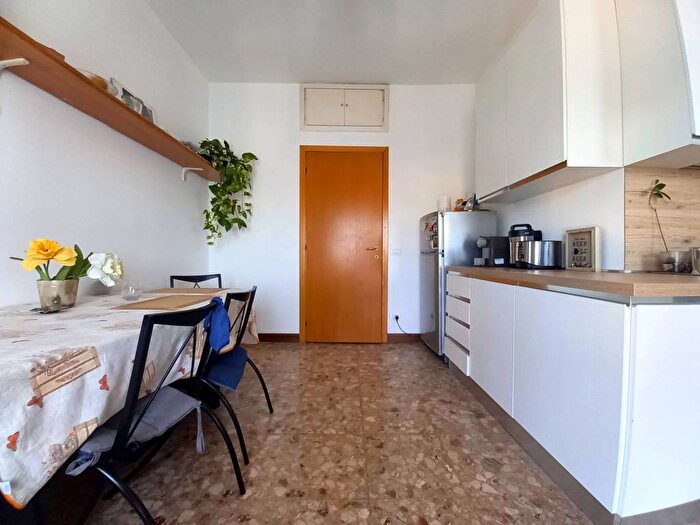 Appartamento bilocale in affitto in Corso Famiglia Cairoli, Centro Storico, Pavia